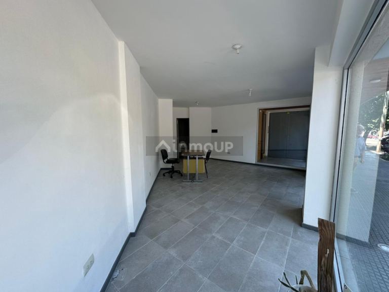 Local Comercial en Alquiler en Capital, Cordoba