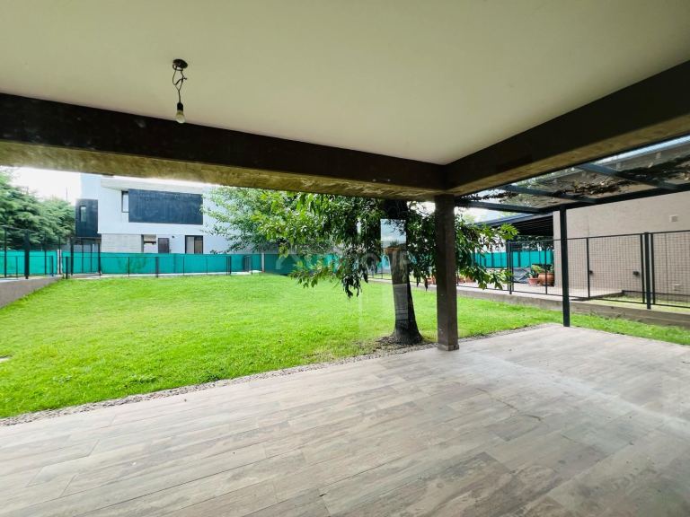 Casa en Alquiler en Capital, Cordoba