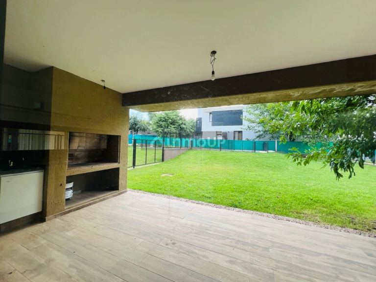 Casa en Alquiler en Capital, Cordoba
