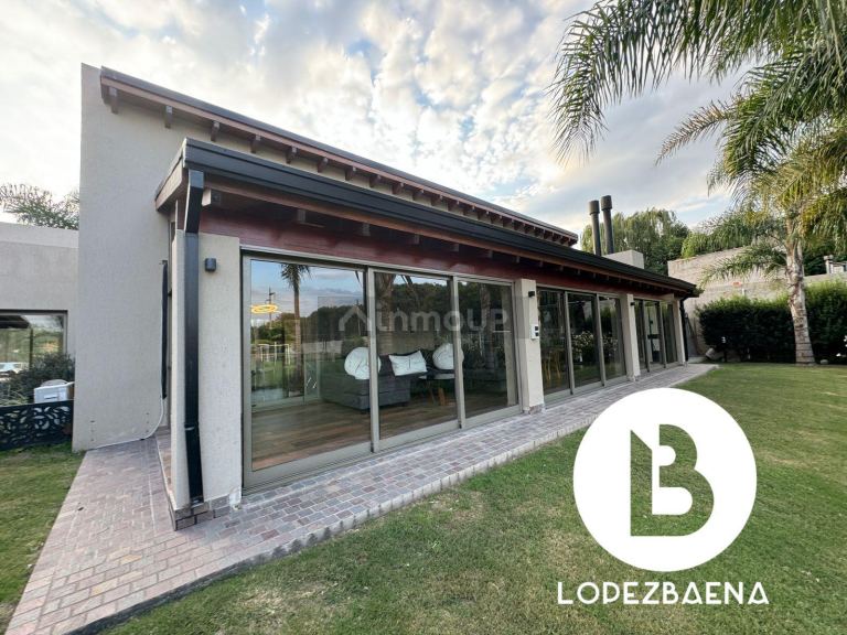 Casa en Venta en Colon, Cordoba