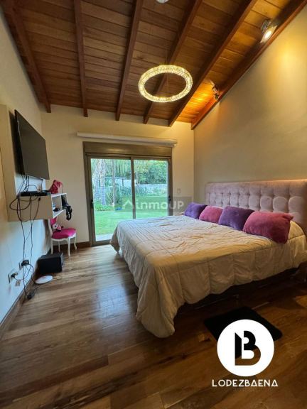 Casa en Venta en Colon, Cordoba