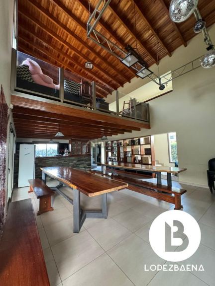 Casa en Venta en Colon, Cordoba