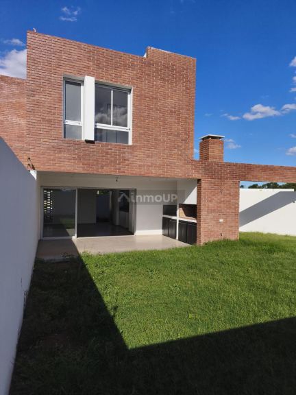 P H en Venta en Colon, Cordoba