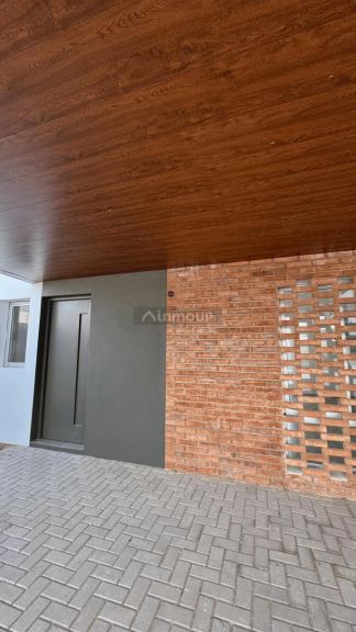 P H en Venta en Colon, Cordoba