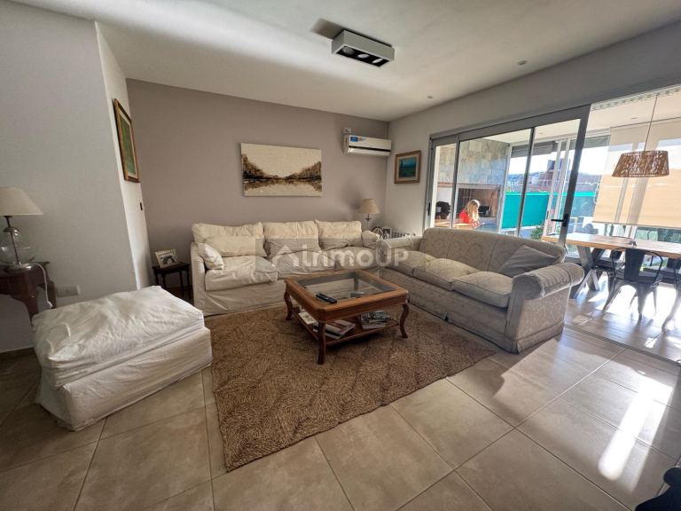 Casa en Venta en Colon, Cordoba