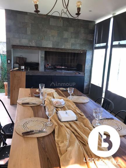 Casa en Venta en Colon, Cordoba