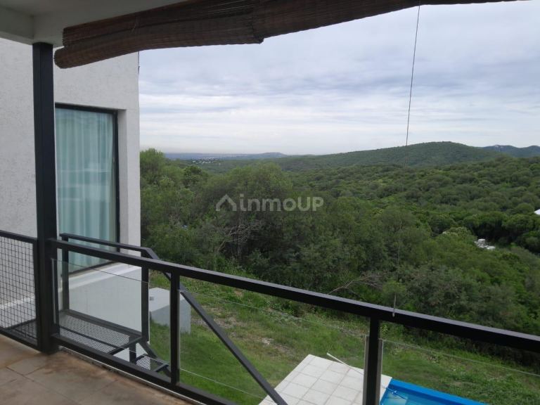 Casa en Venta en Colon, Cordoba