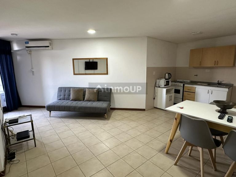 Departamento en Alquiler en Capital, Cordoba