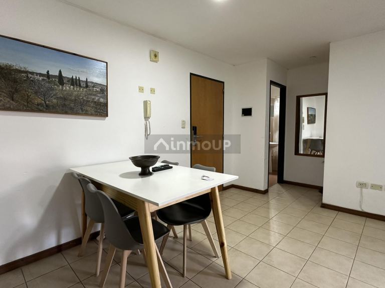 Departamento en Alquiler en Capital, Cordoba