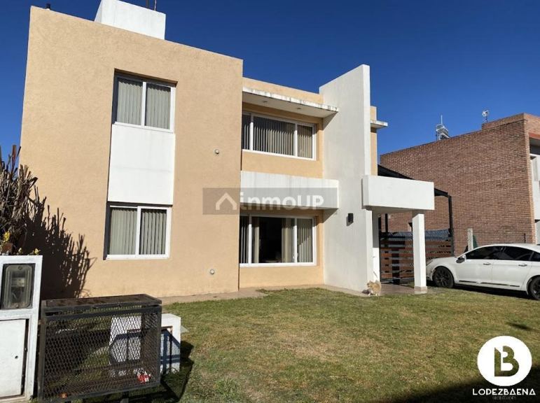 Casa en Venta en Santa Maria, Cordoba