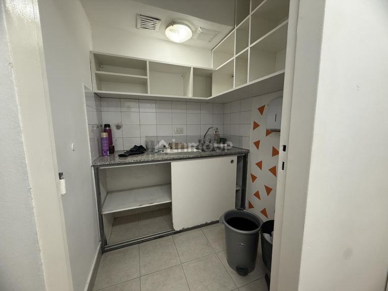 Oficina en Alquiler en Capital, Cordoba
