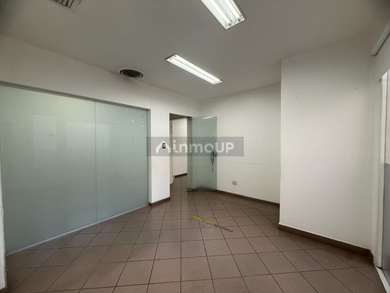Oficina en Alquiler en Capital, Cordoba