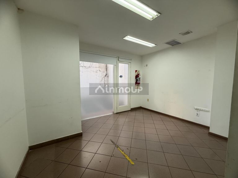 Oficina en Alquiler en Capital, Cordoba