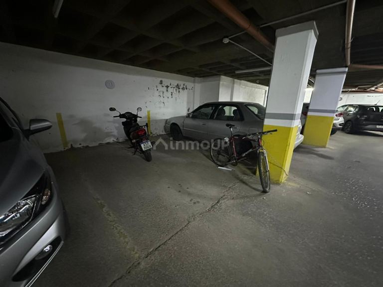 Cochera en Venta en Capital, Cordoba