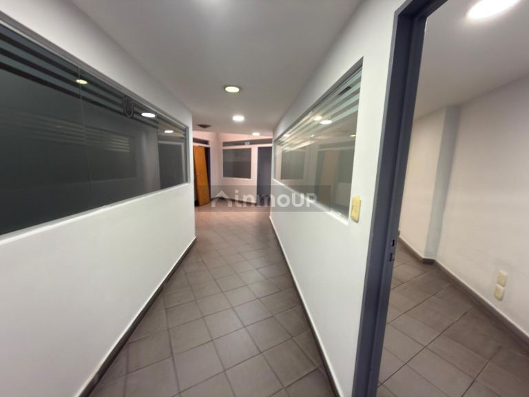 Local Comercial en Alquiler en Capital, Cordoba