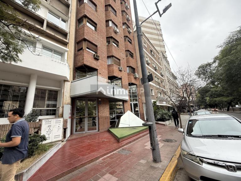 Local Comercial en Alquiler en Capital, Cordoba