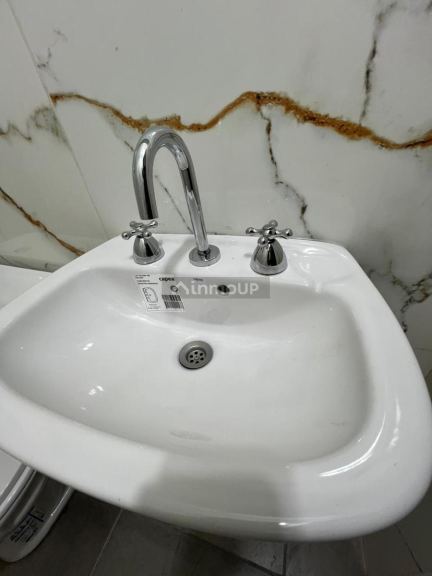 Local Comercial en Alquiler en Capital, Cordoba