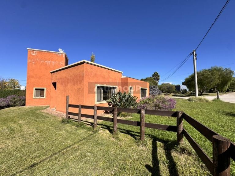 Casa en Venta en Colon, Cordoba