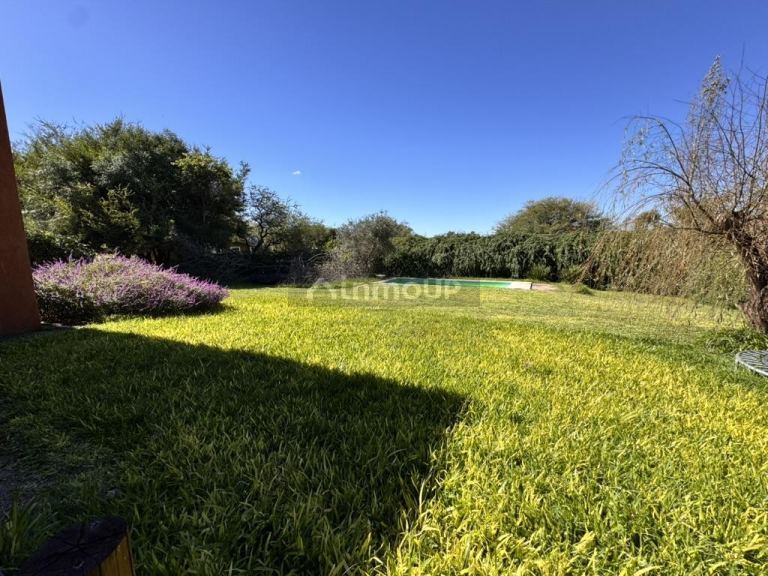 Casa en Venta en Colon, Cordoba