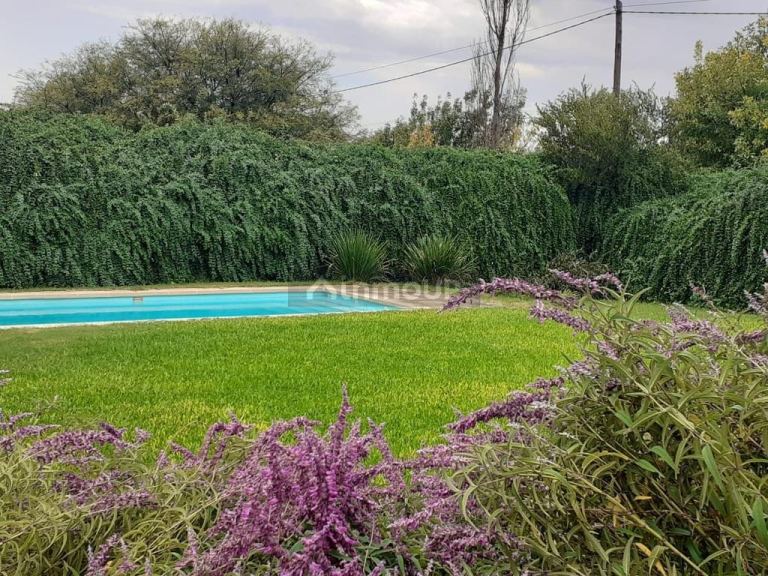Casa en Venta en Colon, Cordoba