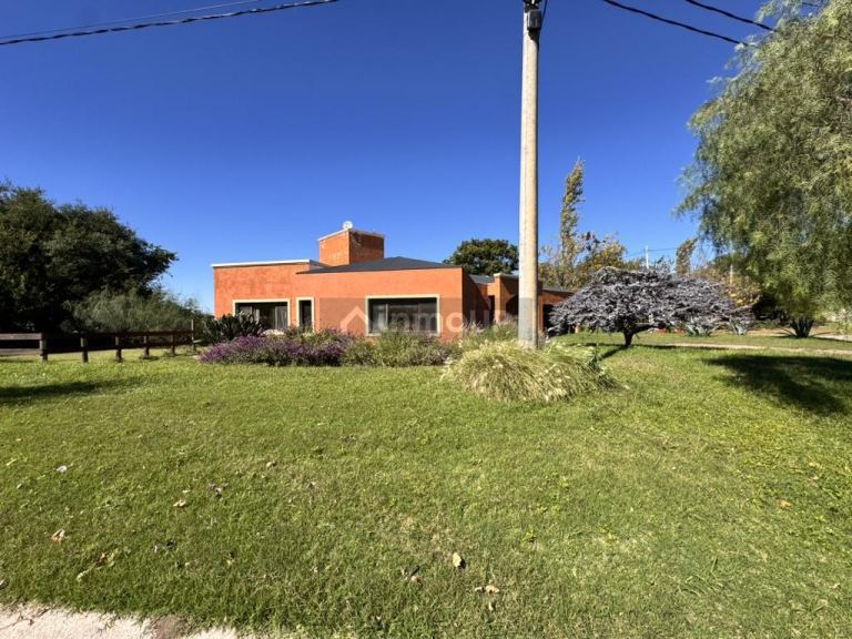 Casa en Venta en Colon, Cordoba
