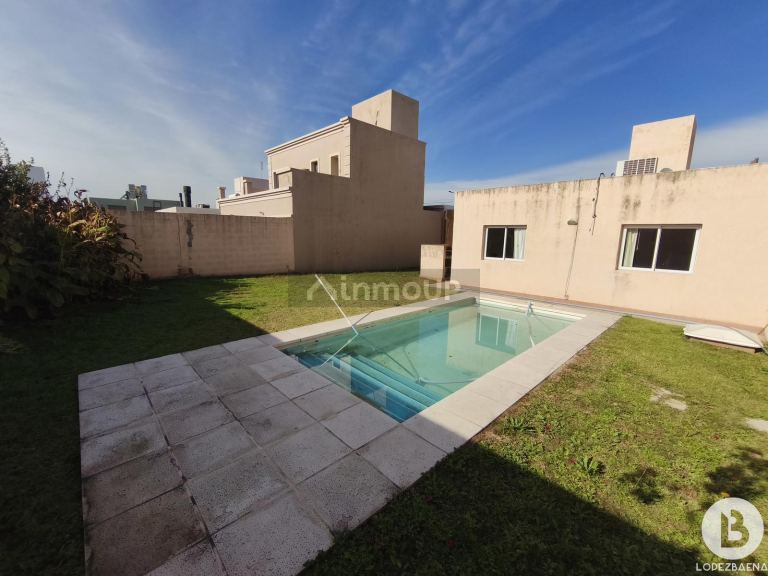Casa en Venta en Colon, Cordoba