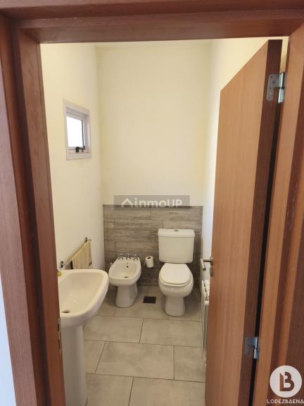 Casa en Venta en Colon, Cordoba