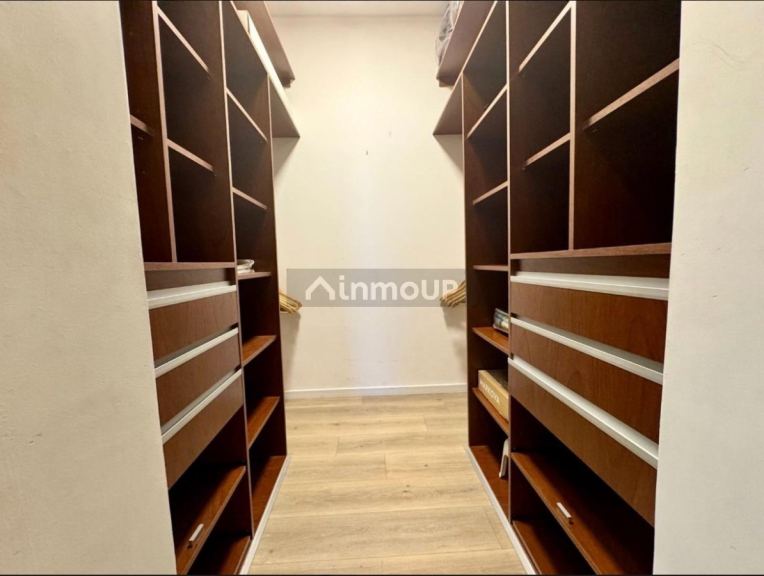 Casa en Venta en Colon, Cordoba