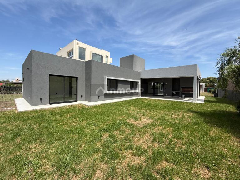 Casa en Venta en Santa Maria, Cordoba