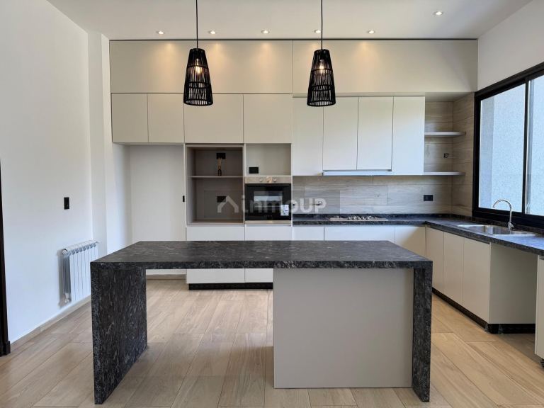 Casa en Venta en Santa Maria, Cordoba