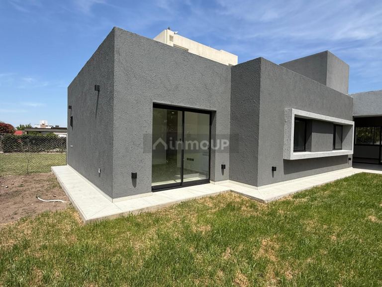 Casa en Venta en Santa Maria, Cordoba