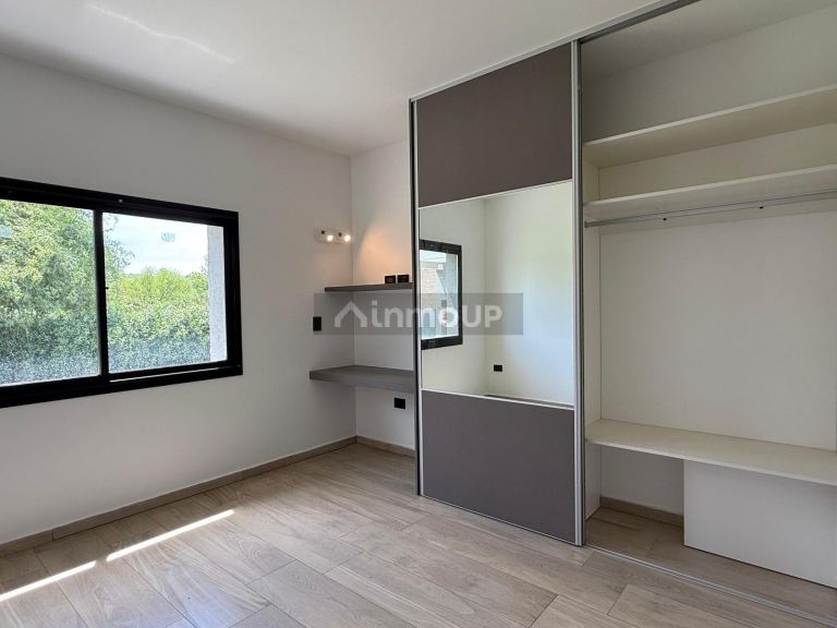 Casa en Venta en Santa Maria, Cordoba