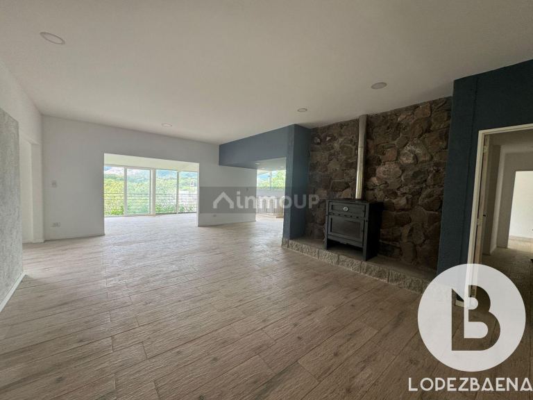 Casa en Venta en Colon, Cordoba