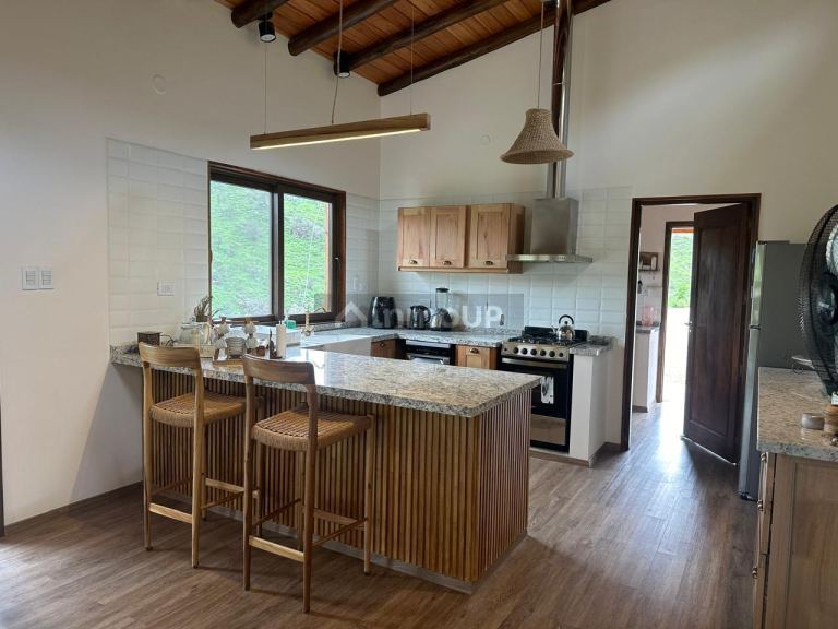 Casa en Venta en Calamuchita, Cordoba