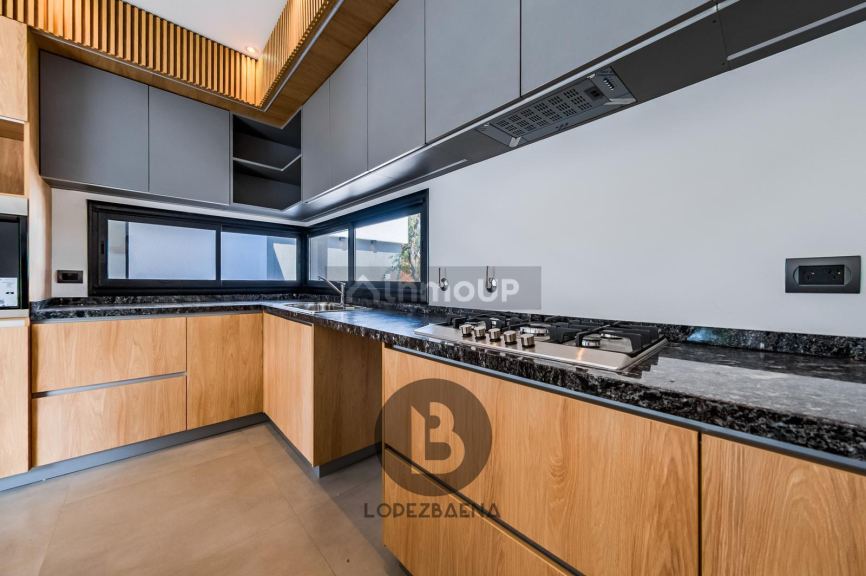 Casa en Venta en Santa Maria, Cordoba