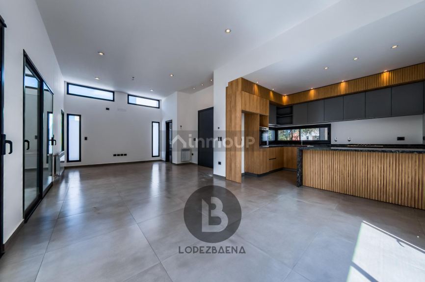 Casa en Venta en Santa Maria, Cordoba