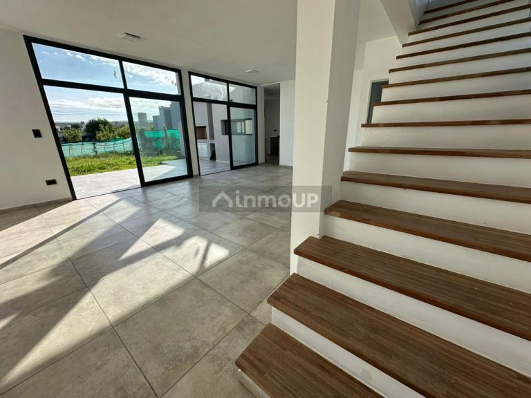 Casa en Venta en Santa Maria, Cordoba