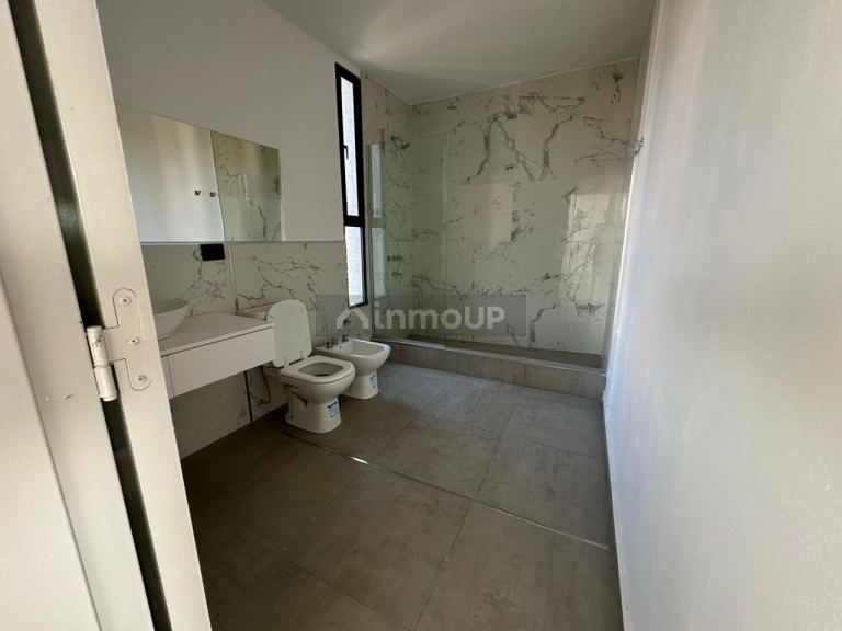 Casa en Venta en Santa Maria, Cordoba