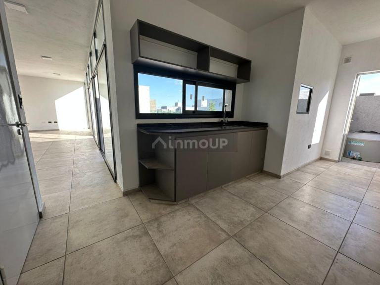 Casa en Venta en Santa Maria, Cordoba