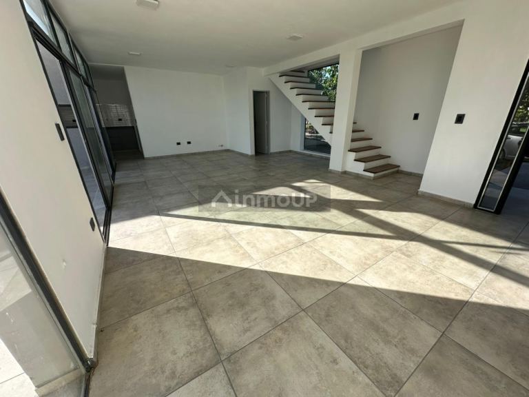 Casa en Venta en Santa Maria, Cordoba