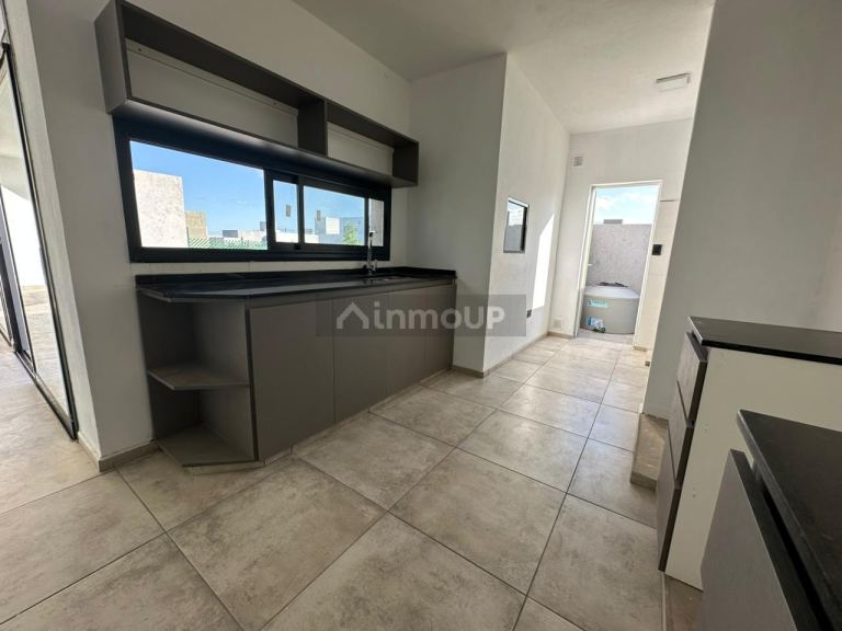Casa en Venta en Santa Maria, Cordoba