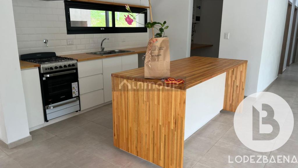 Casa en Venta en Colon, Cordoba