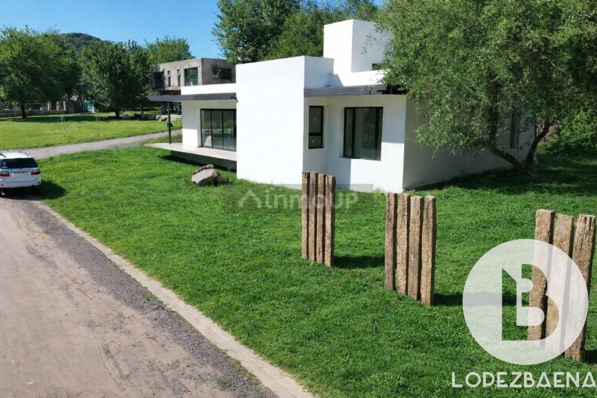 Casa en Venta en Colon, Cordoba