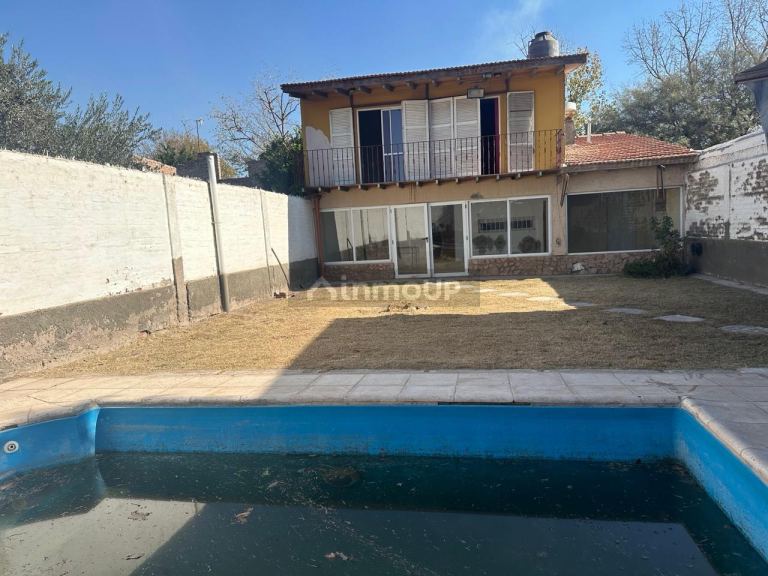 Casa en Venta en Guaymallen, Mendoza