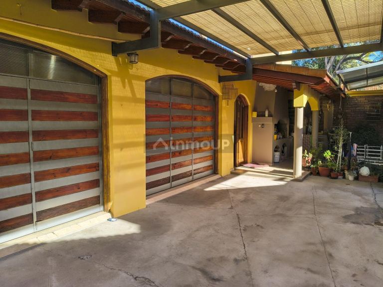 Casa en Venta en Rivadavia, Mendoza