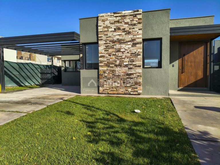 Casa en Venta en Lujan de Cuyo, Mendoza