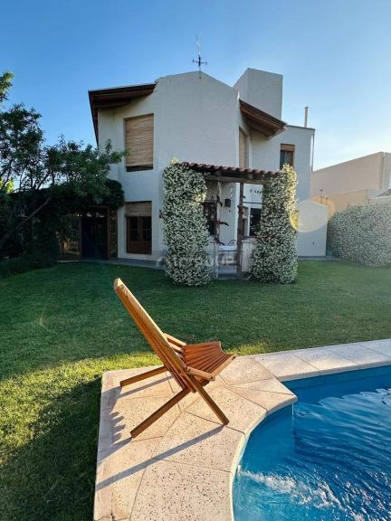 Casa en Venta en Maipu, Mendoza