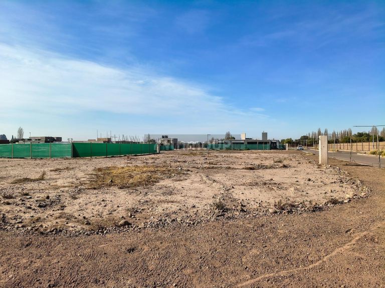 Terreno en Venta en Maipu, Mendoza