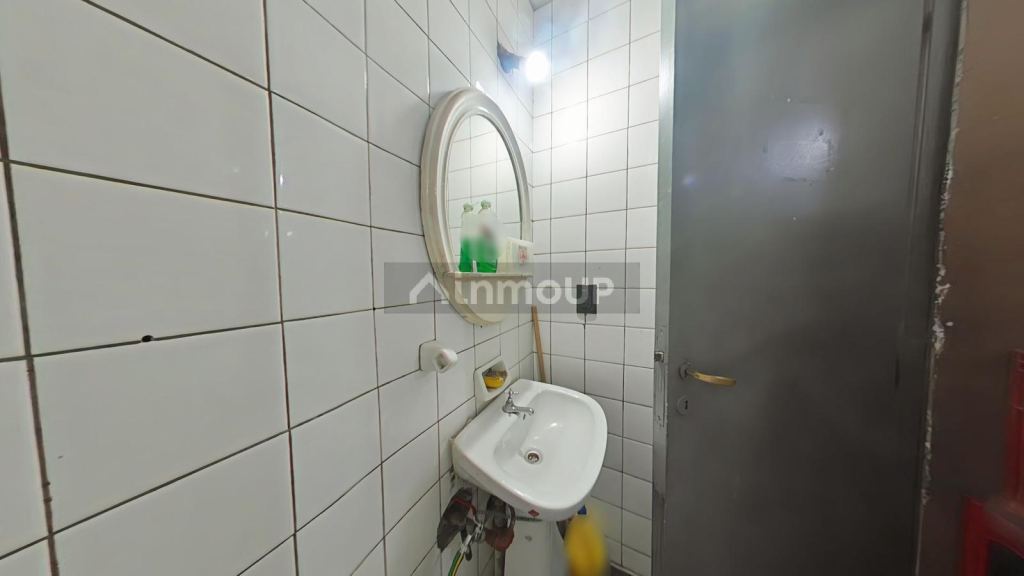 Local Comercial en Venta en Capital, Mendoza - USD 160.000 | Inmoup - 12