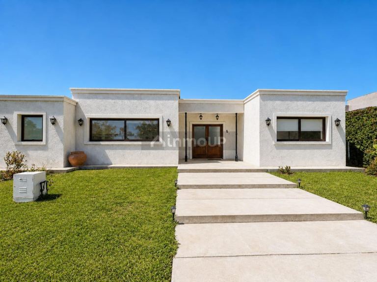 Casa en Venta en Maipu, Mendoza
